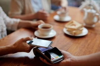 NFC w smartfonie - co warto o tym wiedzieć?